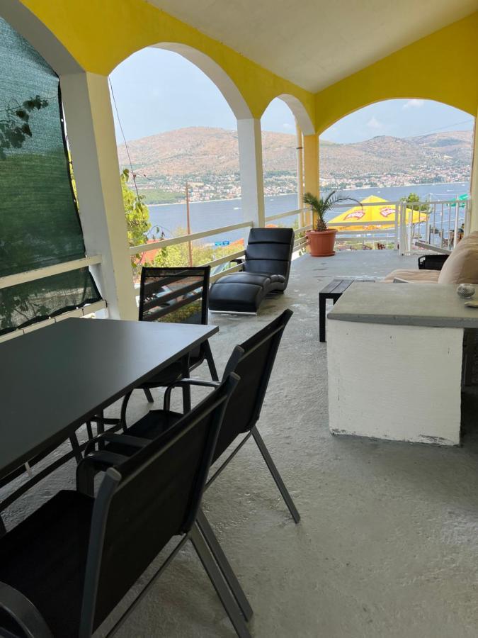 Apartment Vujcic Donji Okrug  Esterno foto